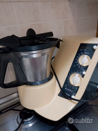 bimbi usato con accessori ben funzionante.