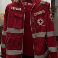 Abbigliamento croce rossa