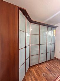 Armadio 6 ante con angolare