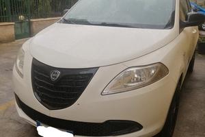 Lancia Ypsilon 1.2  69 Cv benzina/Gpl - 2015