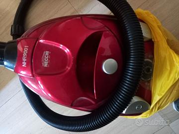 Aspirapolvere e batti tappeto  Necchi