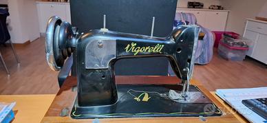 Macchina da cucire Vintage Vigorelli Vigor anni 50