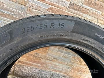 Gomme mischelin 225/55 R 19