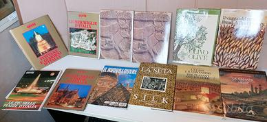 Blocco libri anni 80 e inserti rivista Gente