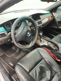 BMW serie 5 530i (E60)