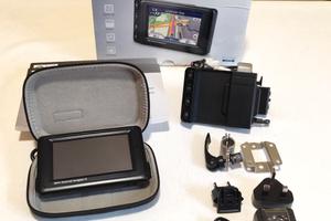 BMW Navigator IV + supporto originale + universale