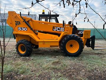 P192 - TELESCOPICO JCB 530 TARGATO