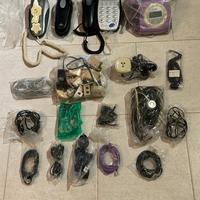 4 telefoni fissi  + cavi vari