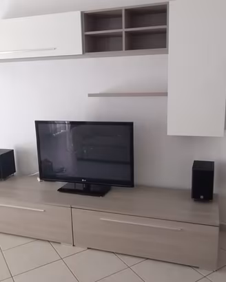 soggiorno mobile tv nuovissimo