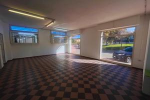 Locale Commerciale a Li Punti