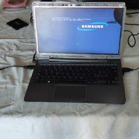 PC Portatile Samsung NP535U3C X parti di ricambio