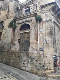 Appartamento completo di arredo