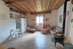 Villa di 100 m² con 3 locali a Casteggio