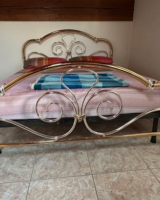 letto matrimoniale