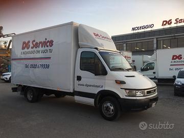 Iveco daily 35c12 con sponda idraulica (06)