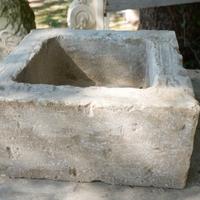 LAVABO SQUADRATO IN PIETRITE