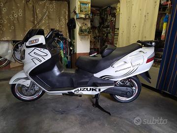 Suzuki Burgman 650 - 2010