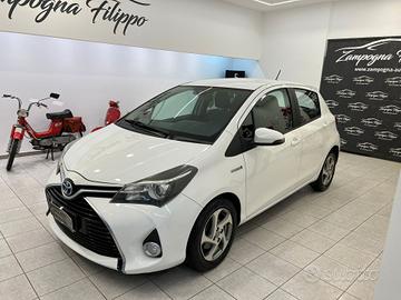 Toyota Yaris 1.5 Hybrid 5p 74cv Active 2017