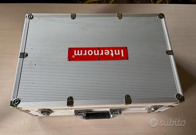 Valigia INTERNORM con mazzette colori