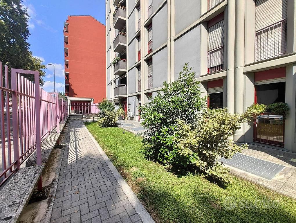 Apartment in Milano, Borgo Pirelli, Municipio 9 - Vista 2