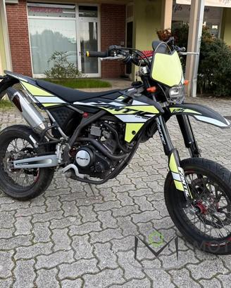 FANTIC MOTOR Enduro 125 4T Casa E4