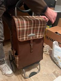 Carrello per la spesa nuovo
