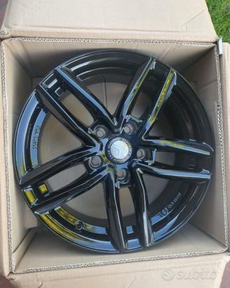 Cerchi Nuovi 16 Mercedes classe A B C E Cla