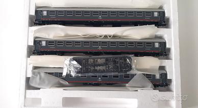 Rivarossi HR4001 FS set 3 carrozze FS Uic X