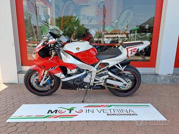 YAMAHA YZF R1 - 1999