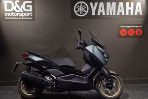 Yamaha X-Max 300 Tech Max