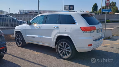 Jeep grand cherokee overlord