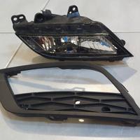 Fendinebbia anteriore sinistro Seat Leon 5F