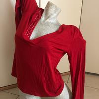 Maglietta rossa con brillantini