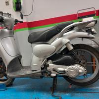 Aprilia Scarabeo 50 - 2010