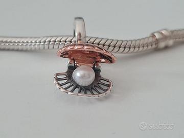Pandora Charm Conchiglia con Perla  782449C01