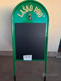 Lavagna menù pari al nuovo