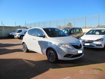 Lancia Ypsilon 1.2 69 CV 5 porte GPL Ecochic Mya -