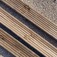 tavole di abete zigrinate cm10x2x400