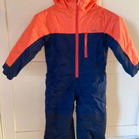 Tuta e guanti da neve