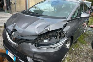 Renault  Grand Scenic 