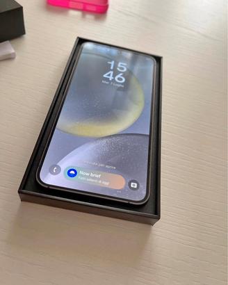 Samsung S24 