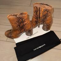 Stivaletto Armani con tacco