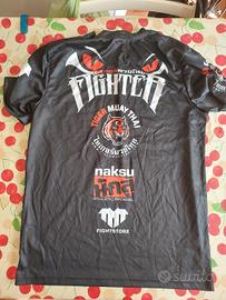 maglia muay thai mai indossata 