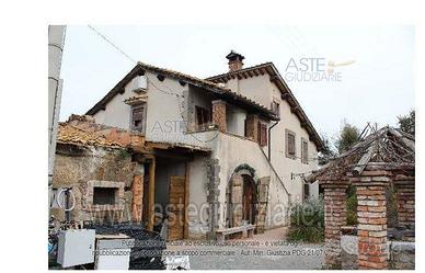 Rustico/Casale/Corte Vetralla [A4310792]