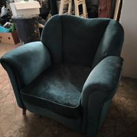 Poltrona In Velluto colore Blu Petrolio/Ottanio