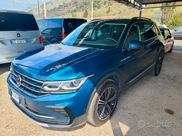 Volkswagen Tiguan 2.0 TDI 150 CV SCR DSG 4MOTION E