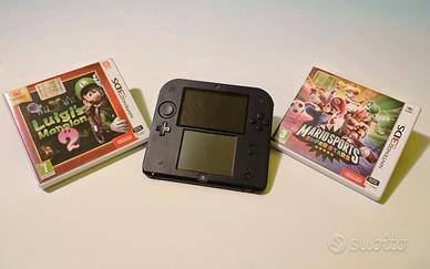 Nintendo 2DS + 2 Giochi + Accessori 