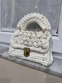 Borsa fatta a mano