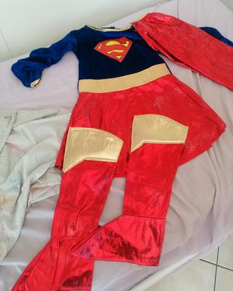 vestiti di carnevale o halloween bambina