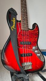 Basso Squier by Fender modello Jazz bass Sunburst